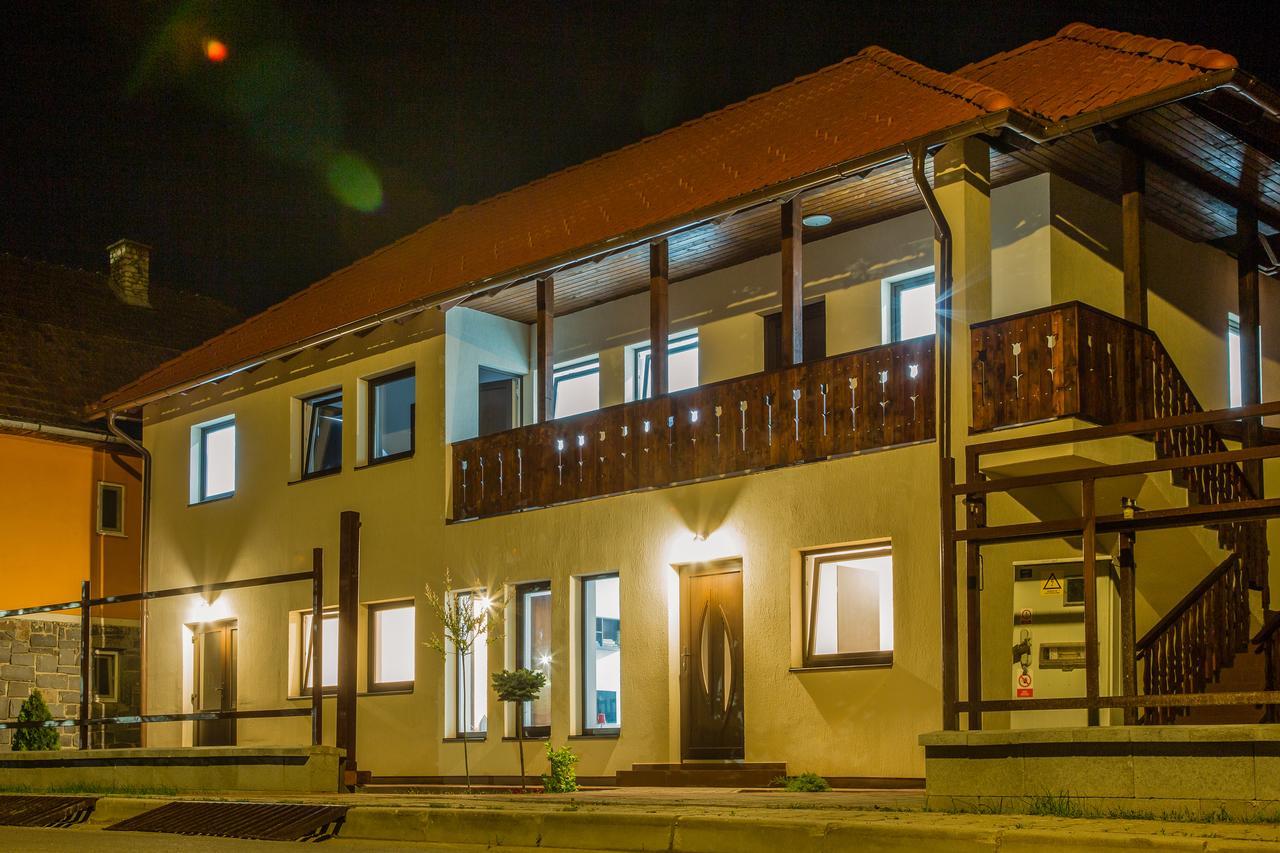 Apartmán Salt Holiday Praid Exteriér fotografie